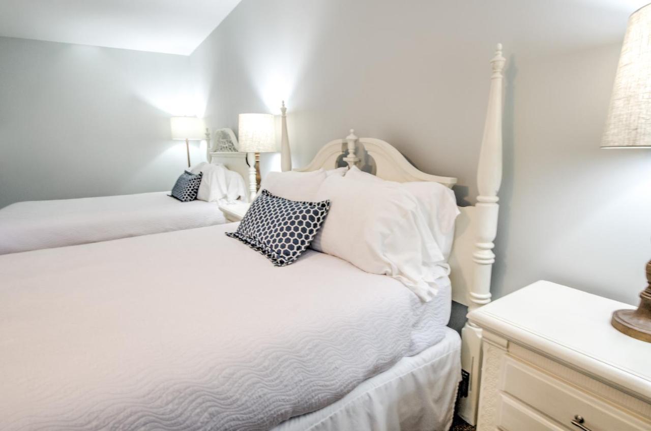 East Shore Lodging Hawley Екстер'єр фото