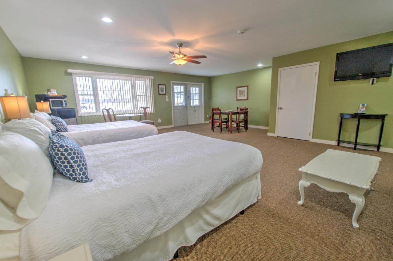 East Shore Lodging Hawley Екстер'єр фото