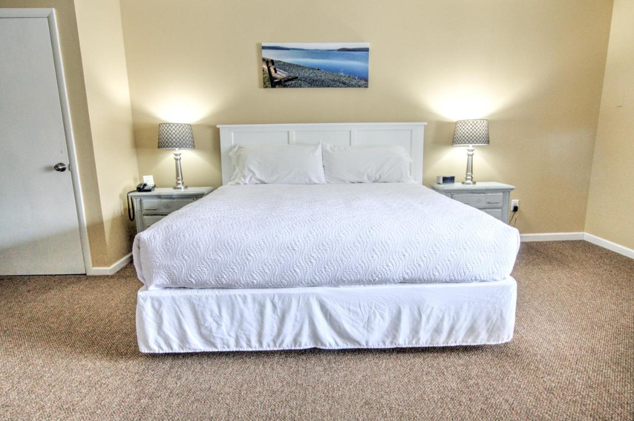 East Shore Lodging Hawley Екстер'єр фото